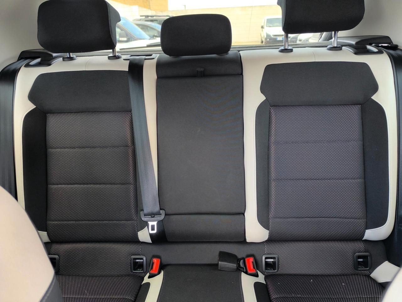 Volkswagen T-Roc 1.6 TDI 116 CV SCR Advanced BMT 2020