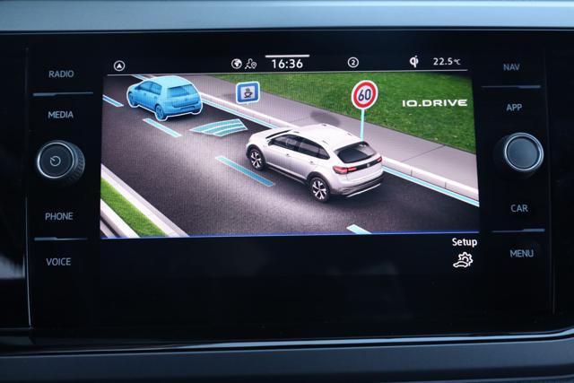 VOLKSWAGEN Taigo 1.0 TSI R-Line