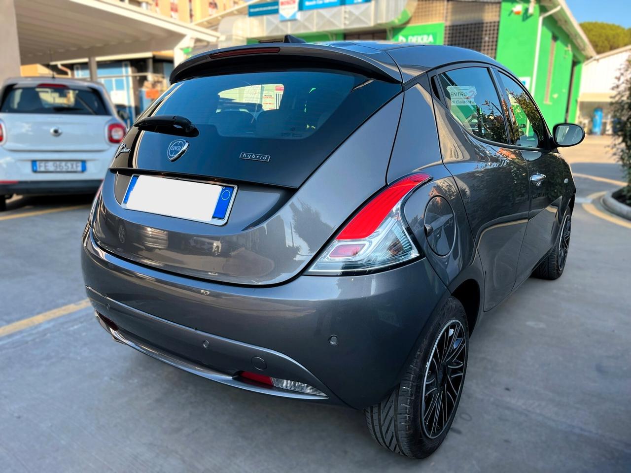 LANCIA YPSILON 1.0 Hybrid 70cv GOLD *5 posti*