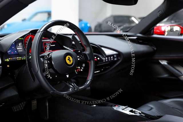 Ferrari SF90 Stradale LIFT SYSTEM|CARBON+LEDS|SCUDETTI|CAMERA|AFS SYSTEM