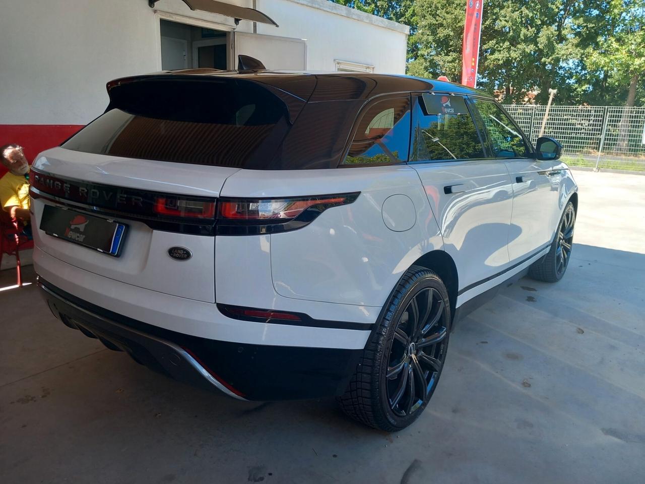 Land Rover Range Rover Velar Range Rover Velar 2.0 TD4 180 CV R-Dynamic HSE km 125000 full garanzia totale