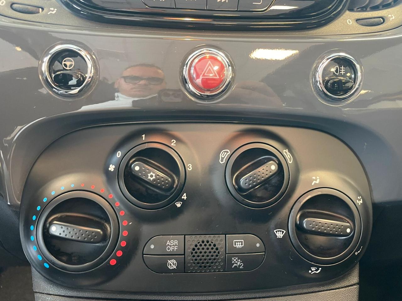 Fiat 500 C 1.0 Hybrid Red
