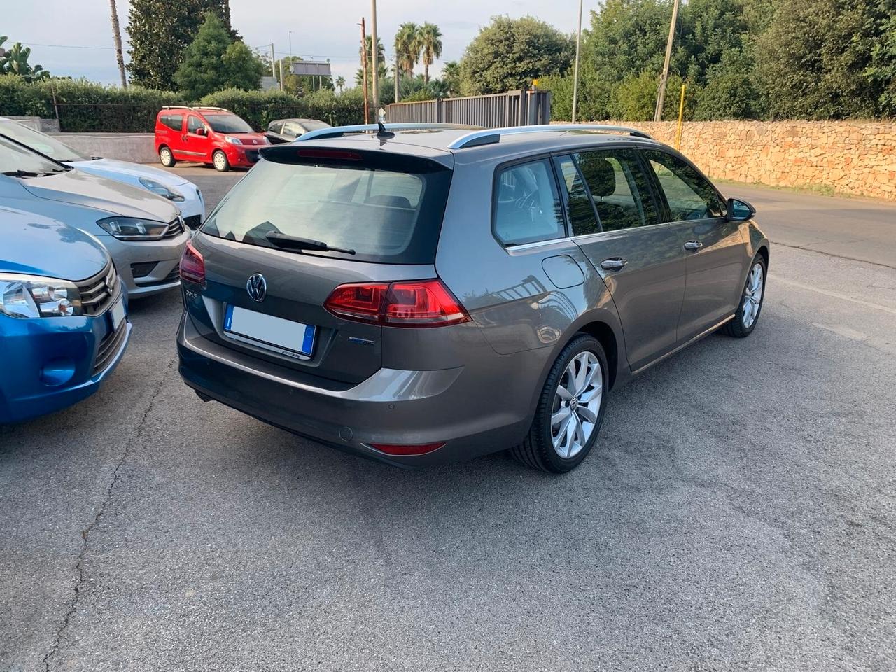 Volkswagen Golf Variant 7 1.6 tdi Highline 110cv