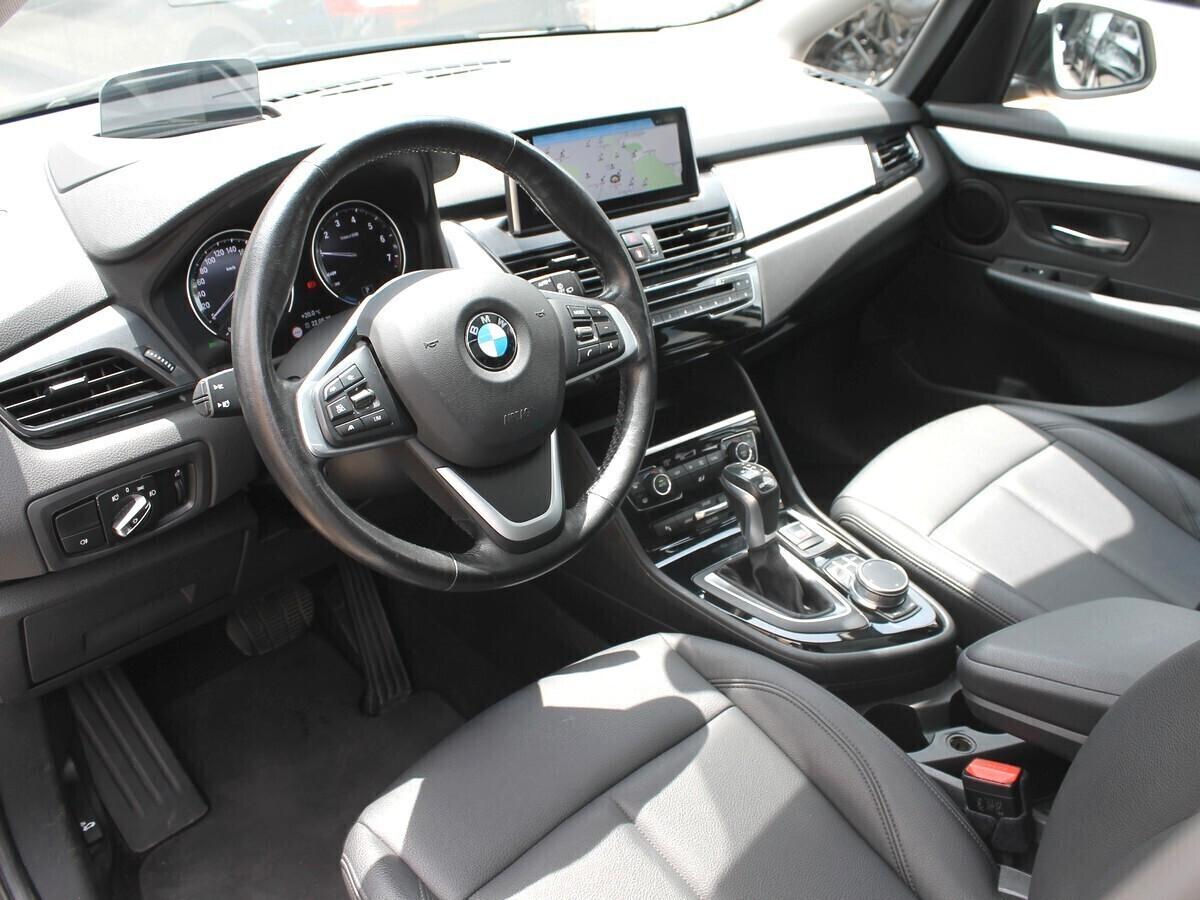 Bmw 2er Active Tourer 225xe Active Tourer iPerformance Business aut.