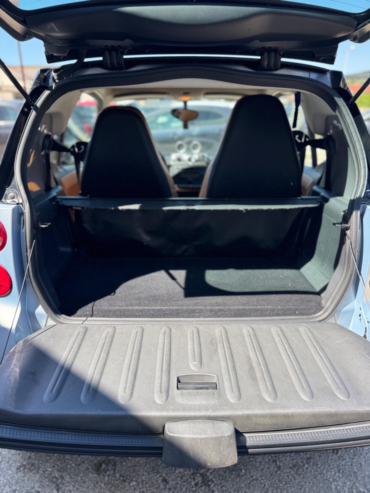 Smart ForTwo 1000 52 kW coupé limited two