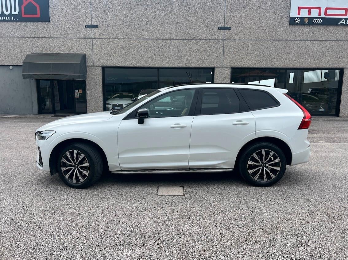 Volvo XC60 2.0 b4 Plus Dark awd auto - FULL OPTIONAL