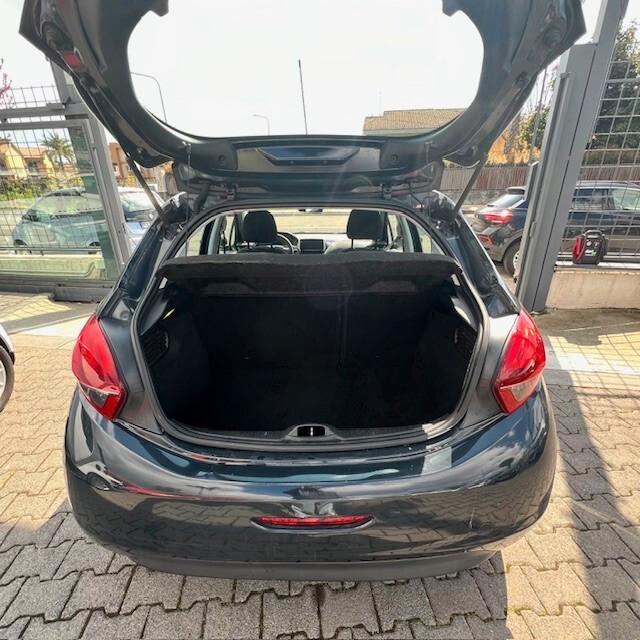 Peugeot 208 PureTech 82 5 porte Allure