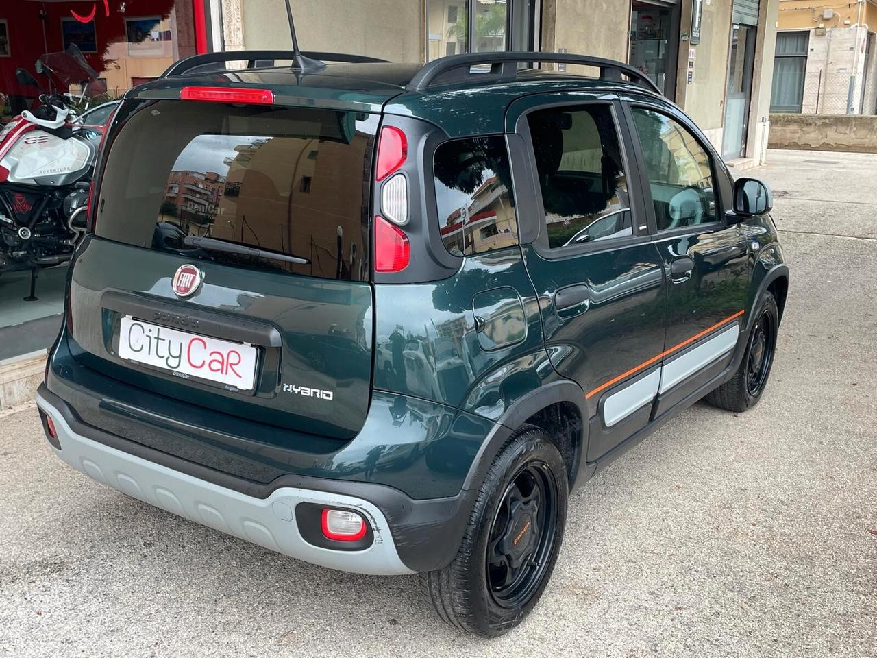 Fiat Panda 1.0 FireFly S&S Hybrid Garmin