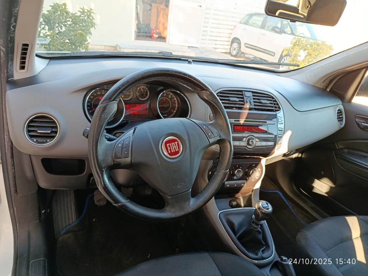 Fiat Bravo 1.4 EasyPower Easy £ 3790 VISTA E PIACIUTA £ 4999 CON GARANZIA