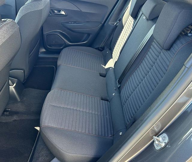 PEUGEOT 2008 PureTech 100 S&S Active Pack