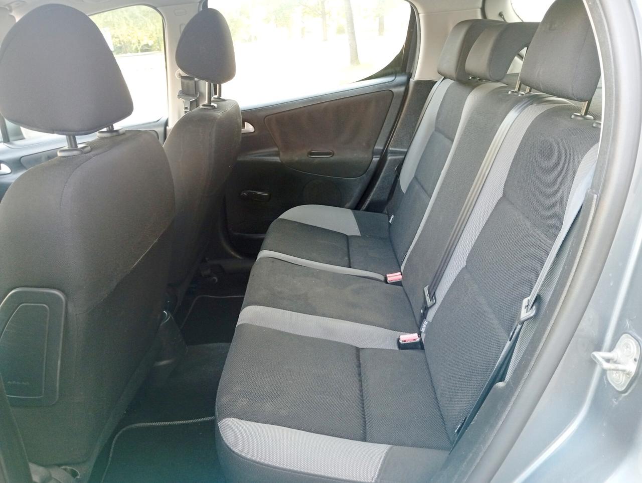 Peugeot 207 1.4 BENZINA Neop 5porte 2009Trattabile