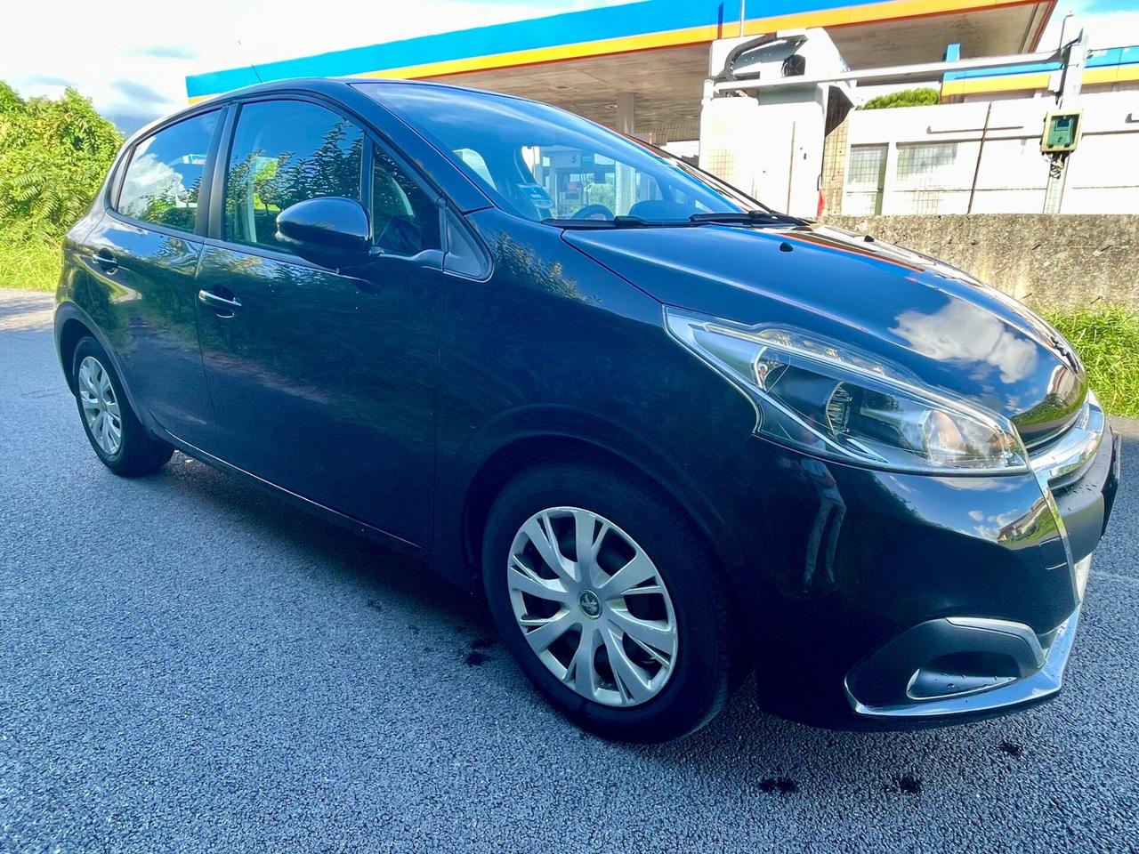 Peugeot 208 BlueHDi 75 5 porte Active