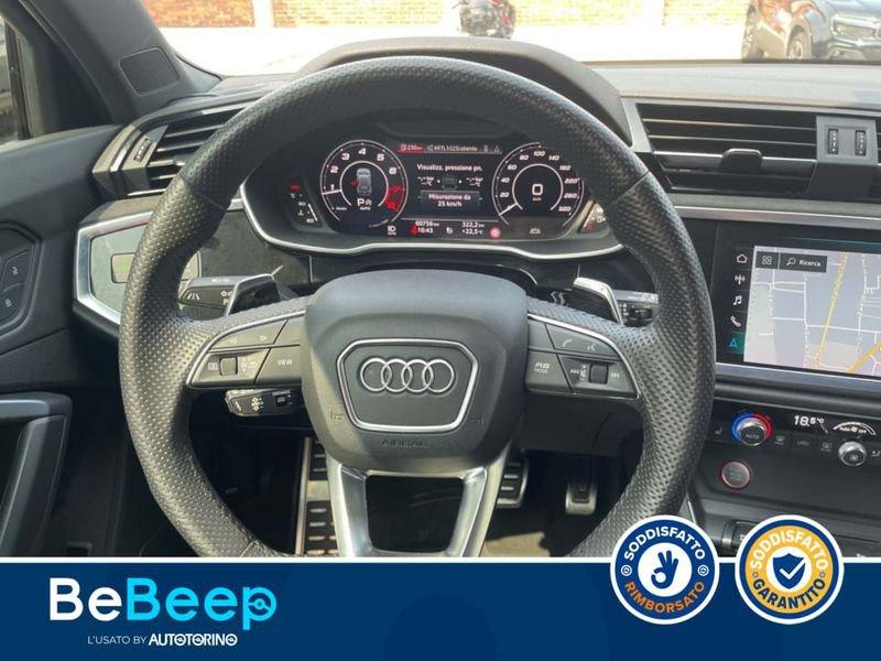 Audi Q3 RS 2.5 QUATTRO S-TRONIC