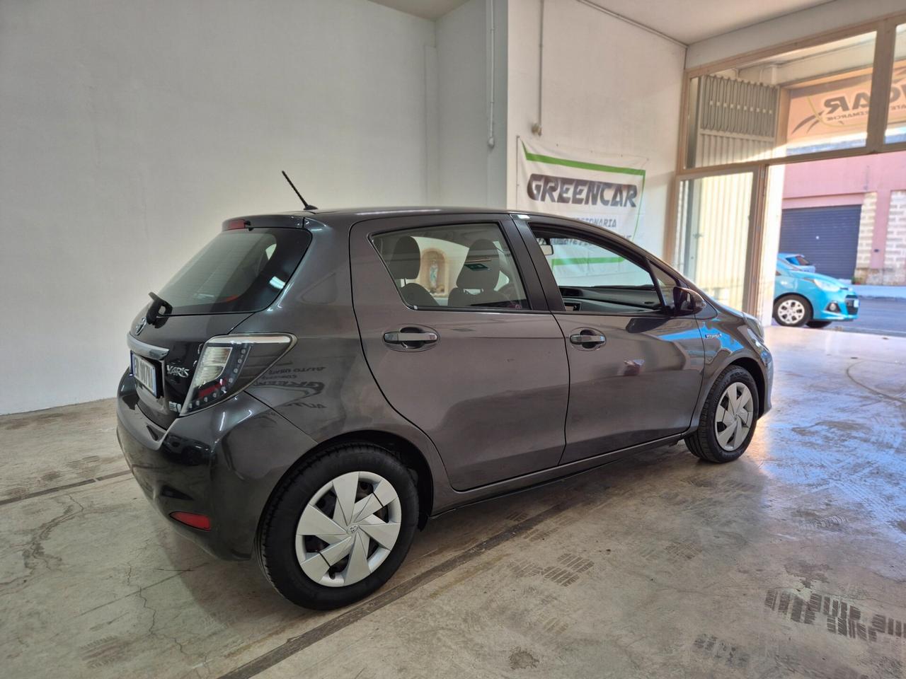 Toyota Yaris 1.5 Hybrid 5 porte Lounge GARANZIA