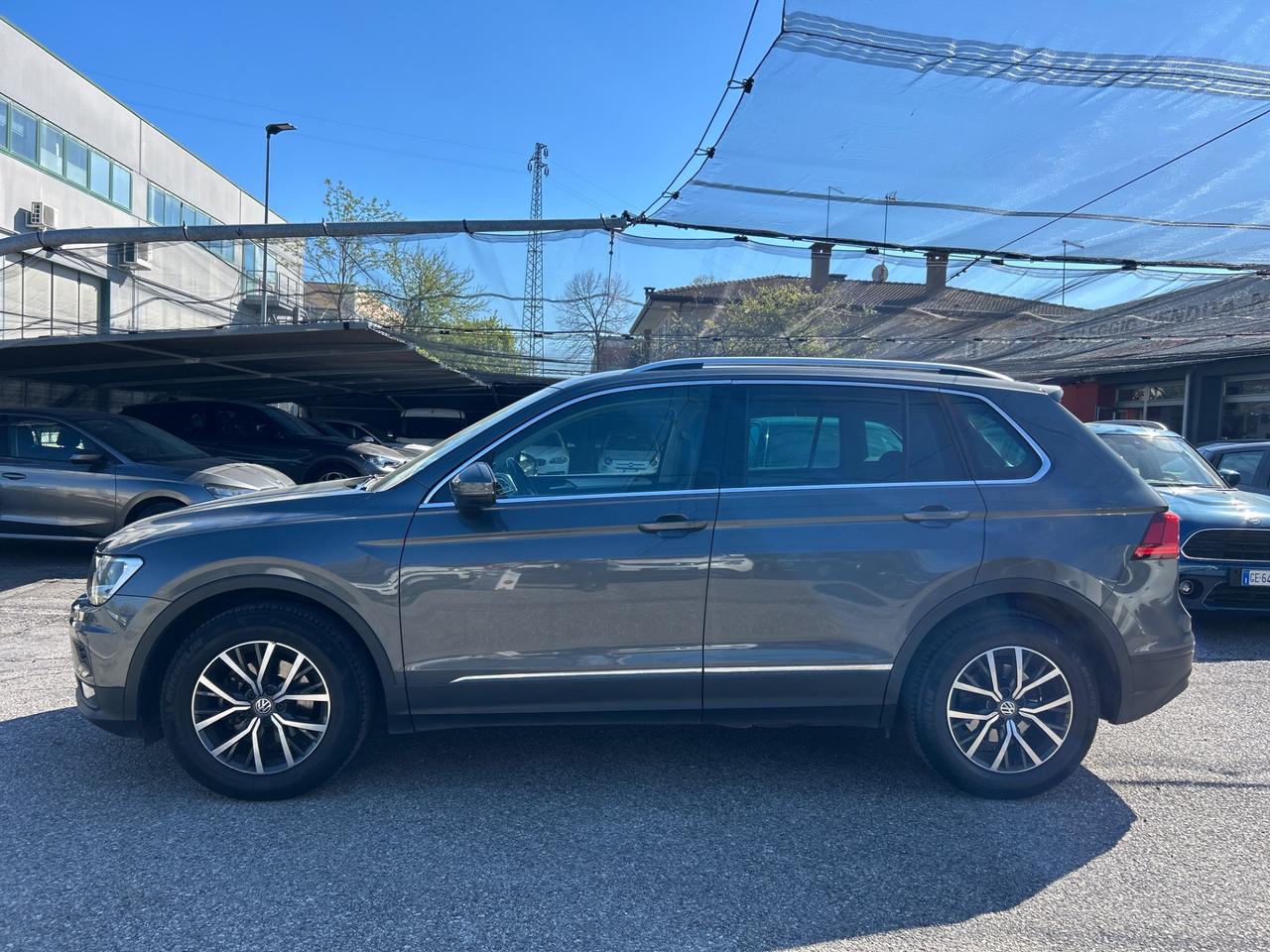 Volkswagen Tiguan 2.0 tdi Business 150cv dsg#BAULE ELETTRICO