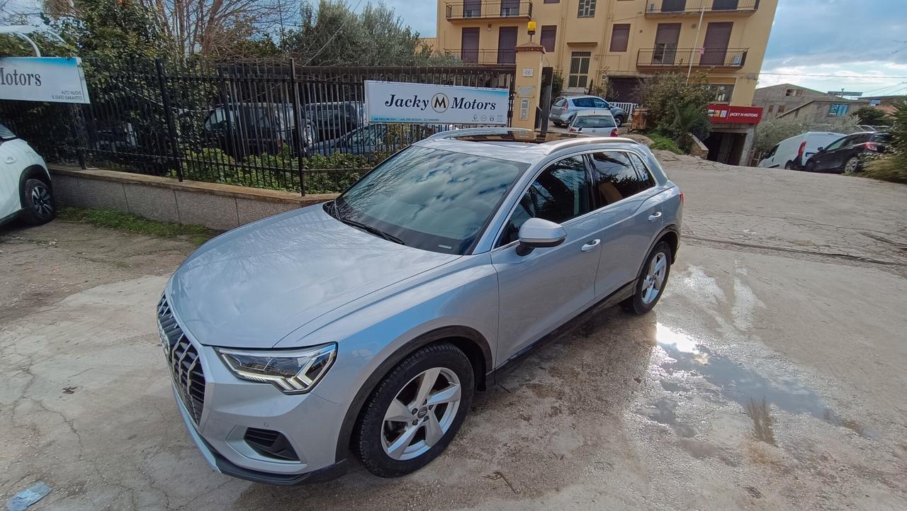 Audi Q3 35 TDI S tronic line edition