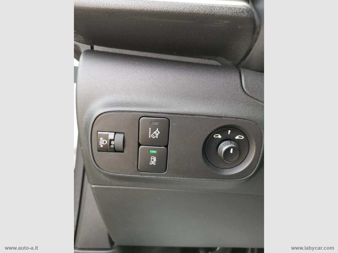 CITROEN C3 PureTech 82 GPL Shine