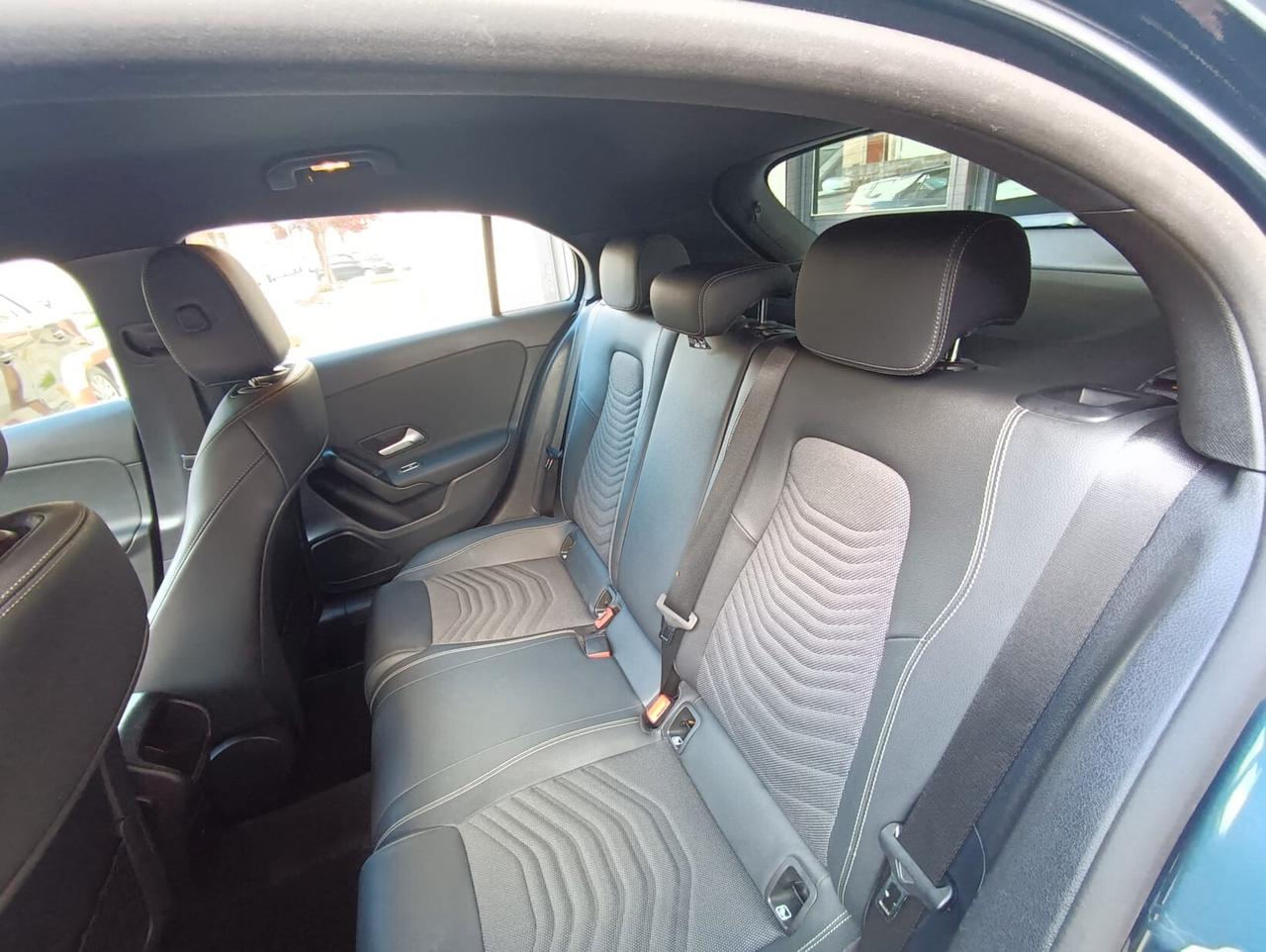 Mercedes-benz A 180 1.5 d 116 Cv Business Line 8G-DCT Automatic