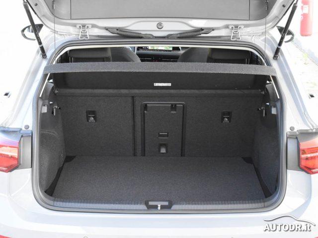 VOLKSWAGEN Golf 1.5 TGI DSG Style Fari Matrix, ErgoActive, Full