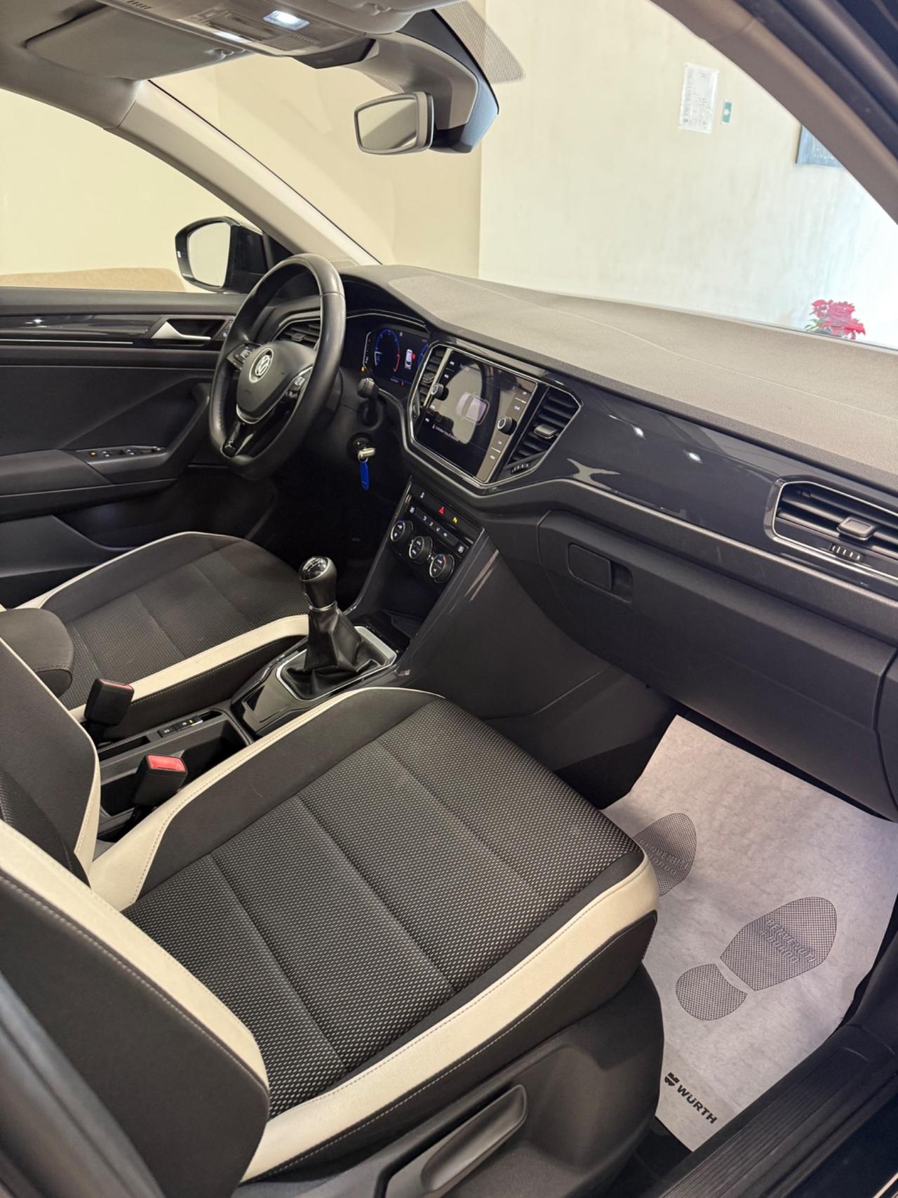 Volkswagen T-Roc 1.6 TDI SCR Advanced BlueMotion Technology