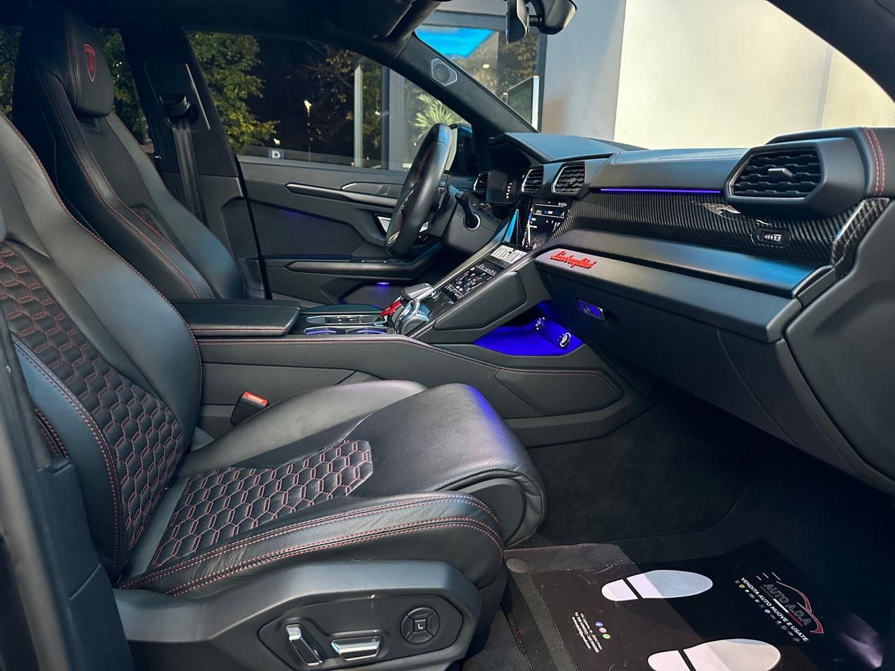 Lamborghini Urus 4.0 Graphite Capsule