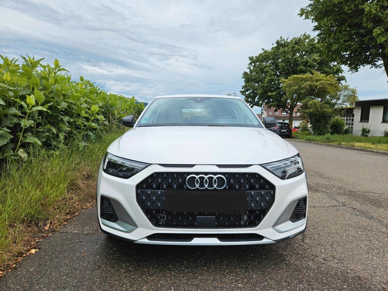 Audi A1 1.0 TFSI CITYCARVER S TRONIC 110 CV