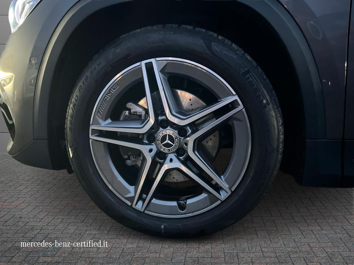 Mercedes-Benz GLA 200 d Premium auto