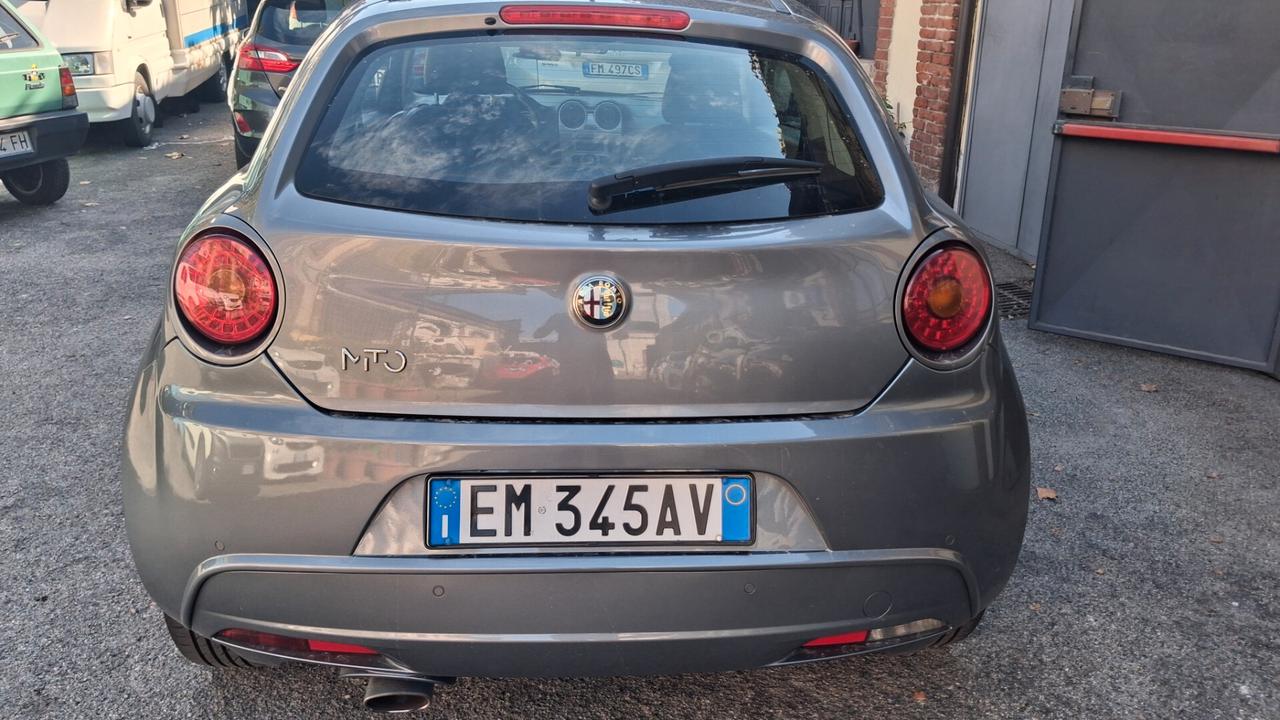 Alfa Romeo MiTo 1.4 T 120 CV GPL Distinctive Sport Pack