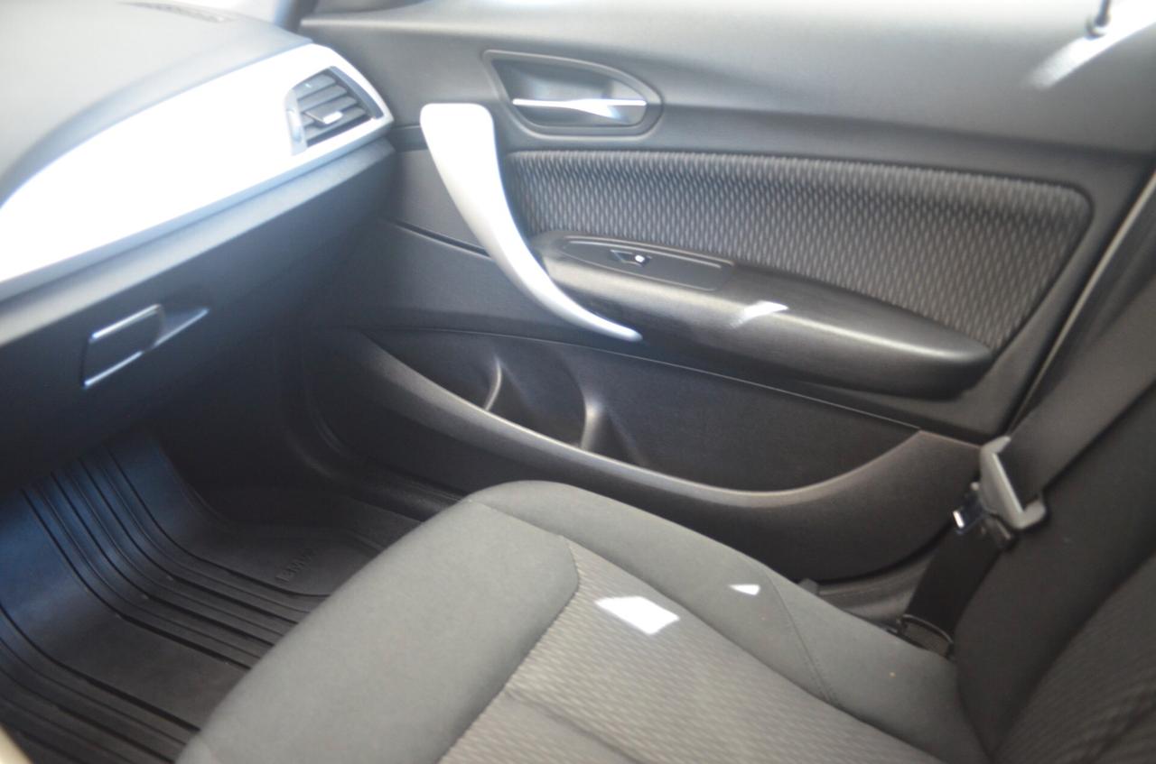 Bmw 118 118i 5p.
