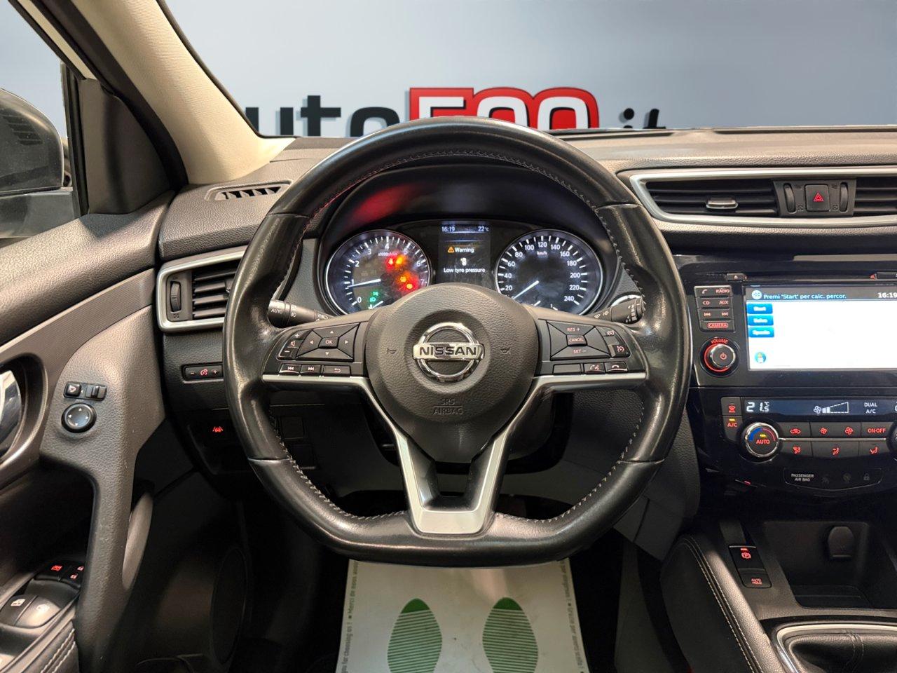 NISSAN QASHQAI 1.2 DIG-T N-CONNECTA