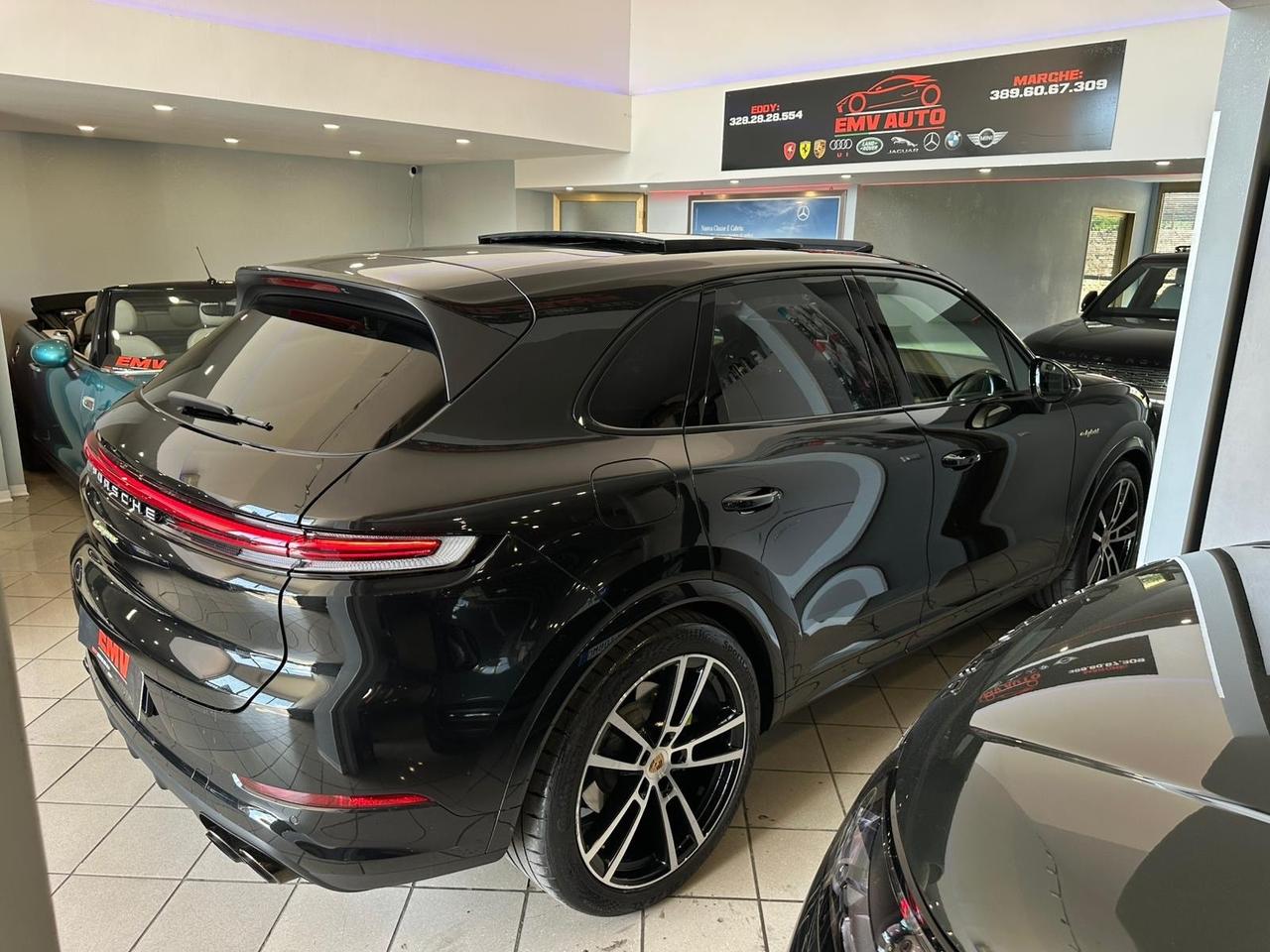 Porsche Cayenne 3.0 V6 E-Hybrid Platinum Edition