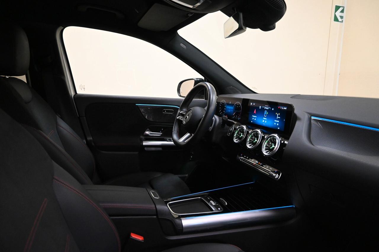 MERCEDES GLA (H247) GLA 180 d Automati...