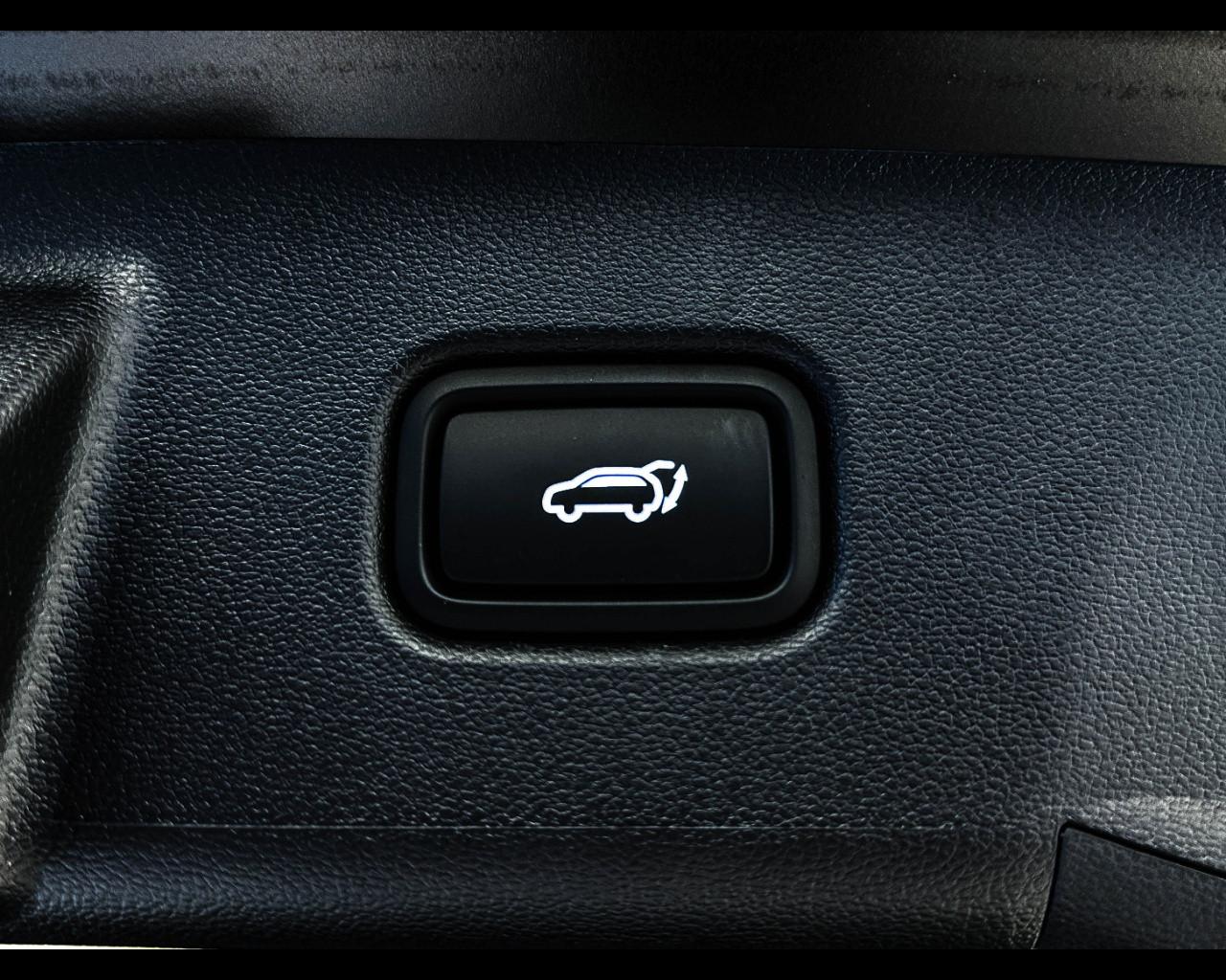 HYUNDAI TUCSON PE 1.6HEV AT 2WD EXELLENCE