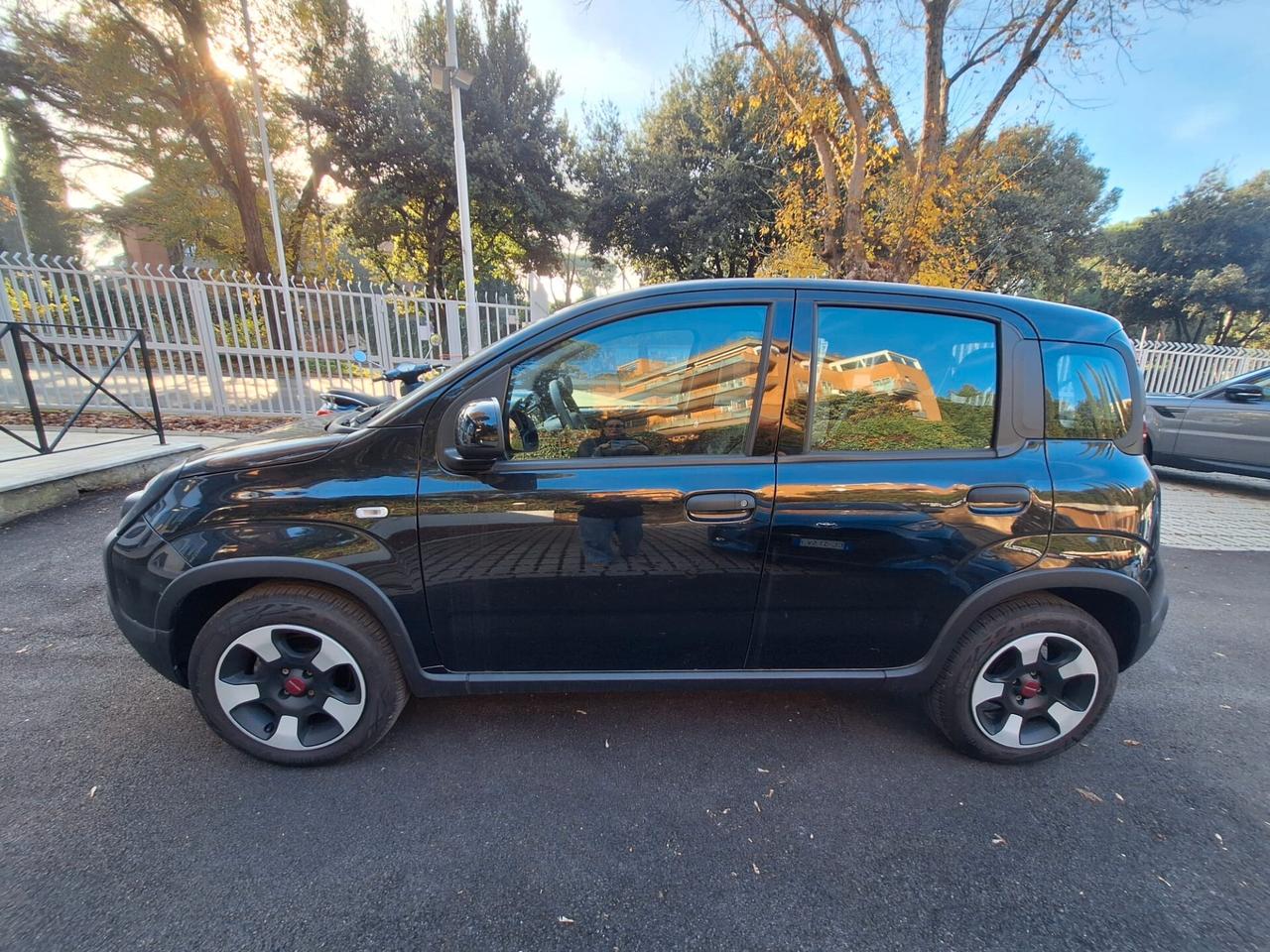 Fiat Panda 1.0 FireFly S&S Hybrid City Cross- Promo 255 mese zero anticipo