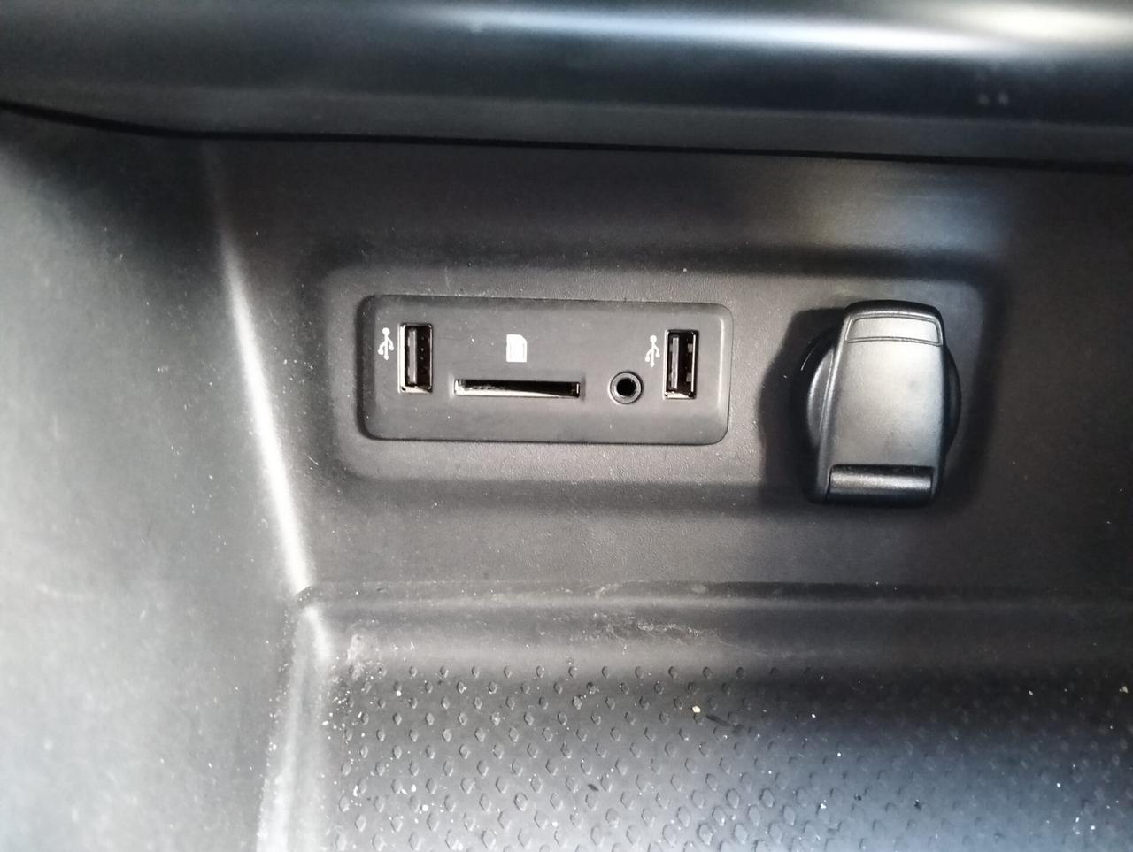 Renault Mégane dCi 110cv 2018 SINISTRATA