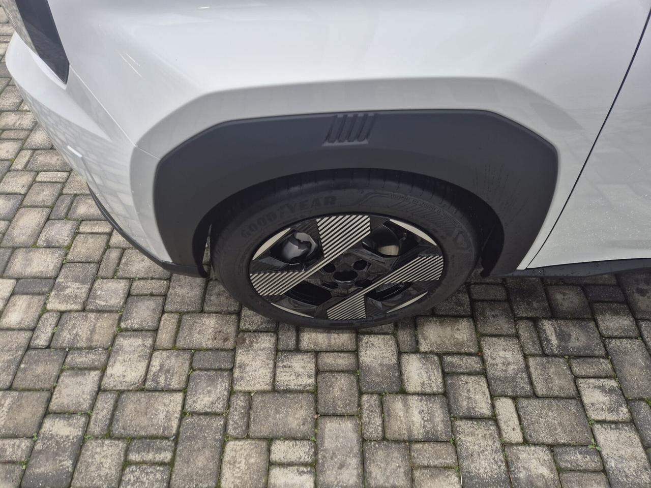 Fiat Grande Panda 1.2 Hybrid 110 CV S&S La Prima