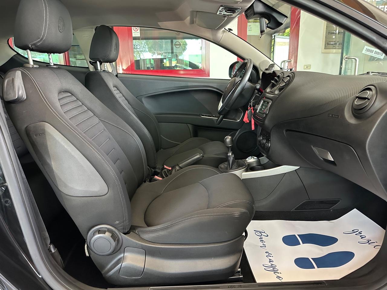 Alfa Romeo MiTo 1.3 JTDm 95 CV Super