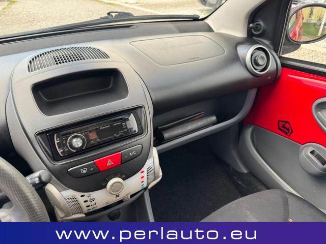 TOYOTA Aygo 1.0 12V VVT-i 5 porte Sol