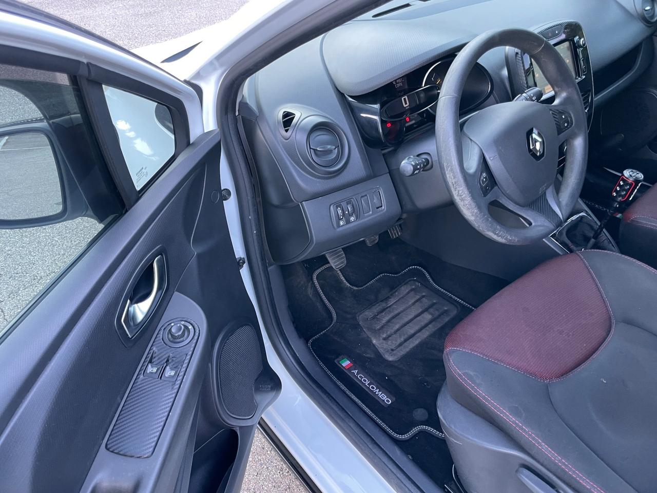 Renault Clio 1.5 dCi 8V 75CV 5 porte Live