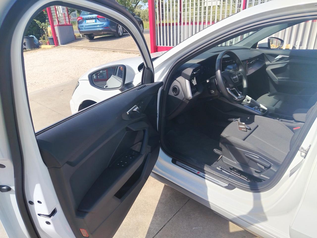 Audi A3 SPB 30 TDI S line edition