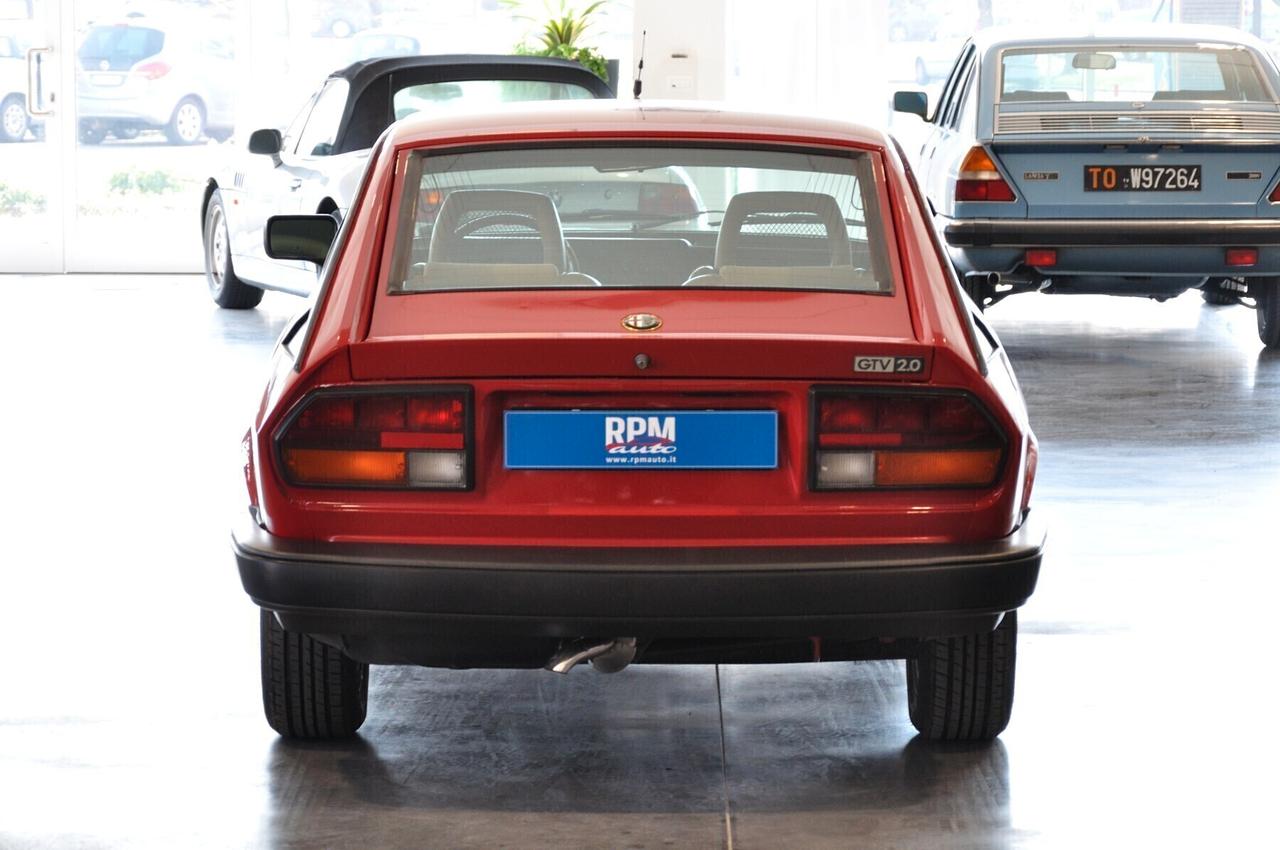 Alfa Romeo Alfetta GTV 2.0