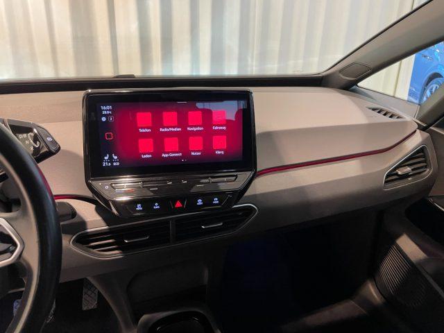 VOLKSWAGEN ID.3 Life 58 KWh LED ACC DAB+ App Connect Navi