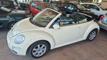Volkswagen New Beetle 1.4 16V Cabrio