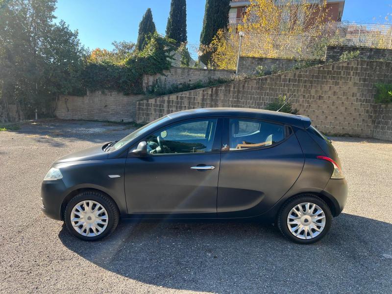 Lancia Ypsilon 5 Porte Ypsilon 1.2 8vColorazione Individual E6