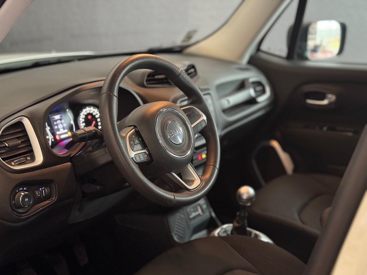 Jeep Renegade 1.6 E-TorQ EVO Longitude