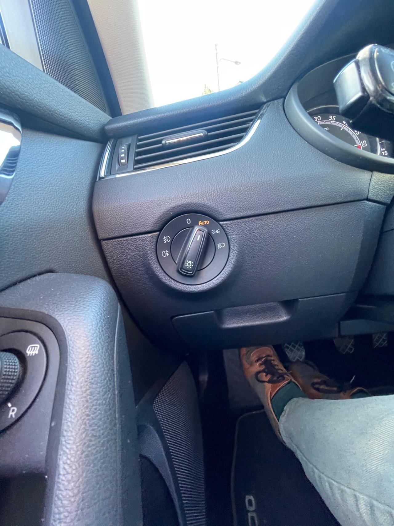 Skoda Octavia 1.6 TDI SCR 115 CV Wagon Executive