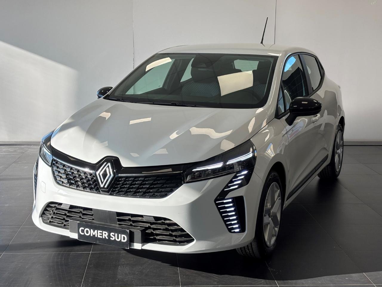 RENAULT CLIO evolution MY24 E-Tech full hybrid 145