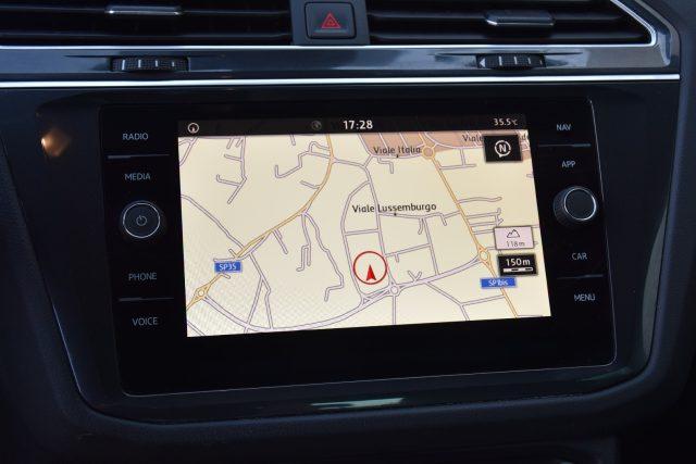 VOLKSWAGEN Tiguan 2.0 TDI SCR DSG Business BMT *NAVIGATORE*