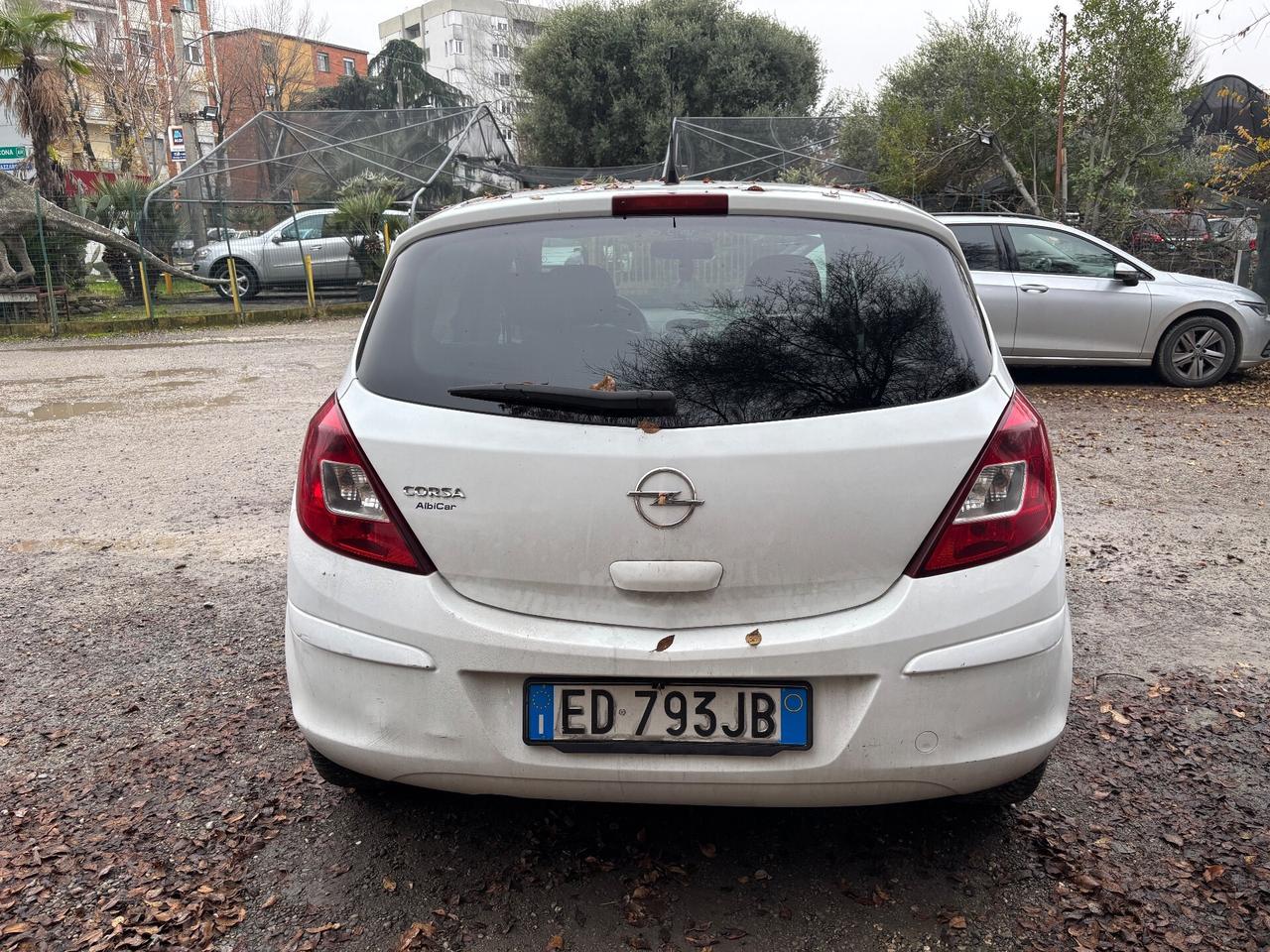 Opel Corsa 1.2 80CV 5porte GPL-TECH Edition