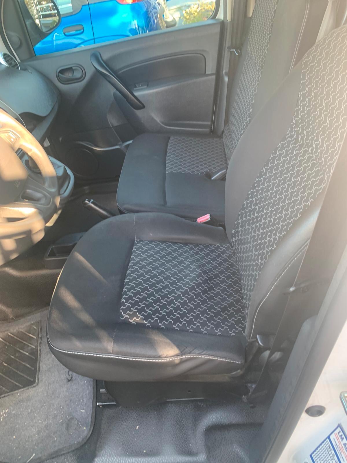 Renault Kangoo 1.5 dCi 75CV F.AP. S&S 3p. Express Compact Energy IVA COMPRESA